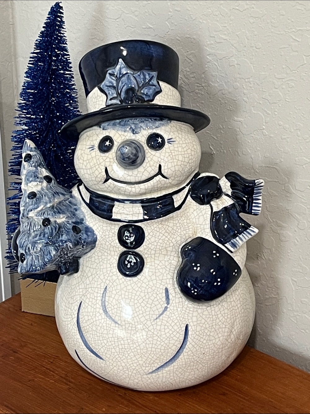 Dedham Pottery 14 inch RARE Snowman Figurine by The Potting Shed Handpainted VTG